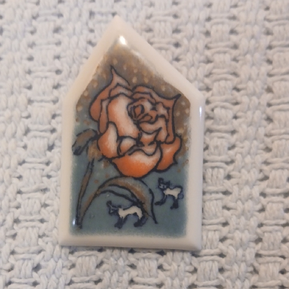 Cute Ceramic Brooch- Made By Helja Liukko Sundstrom (FINLAND)